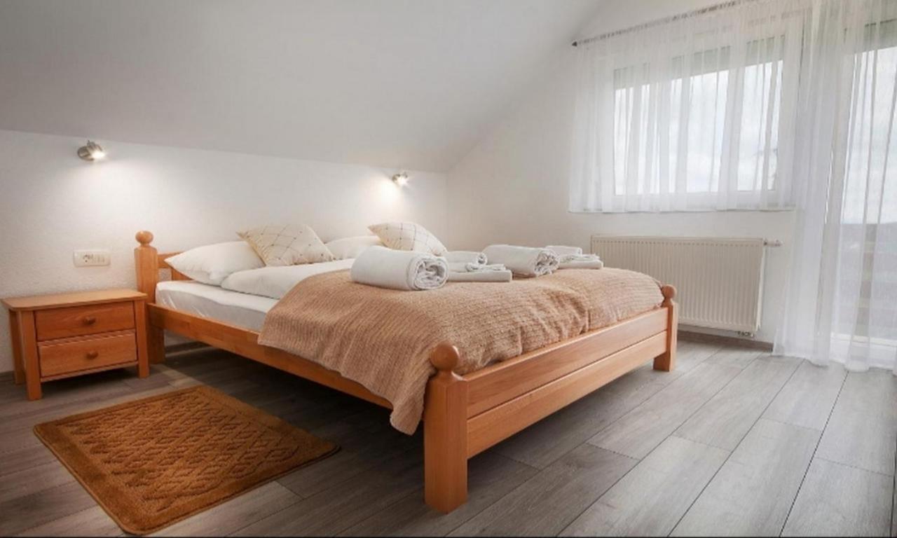 Apartment Josipa سيليست دريزنيكو المظهر الخارجي الصورة